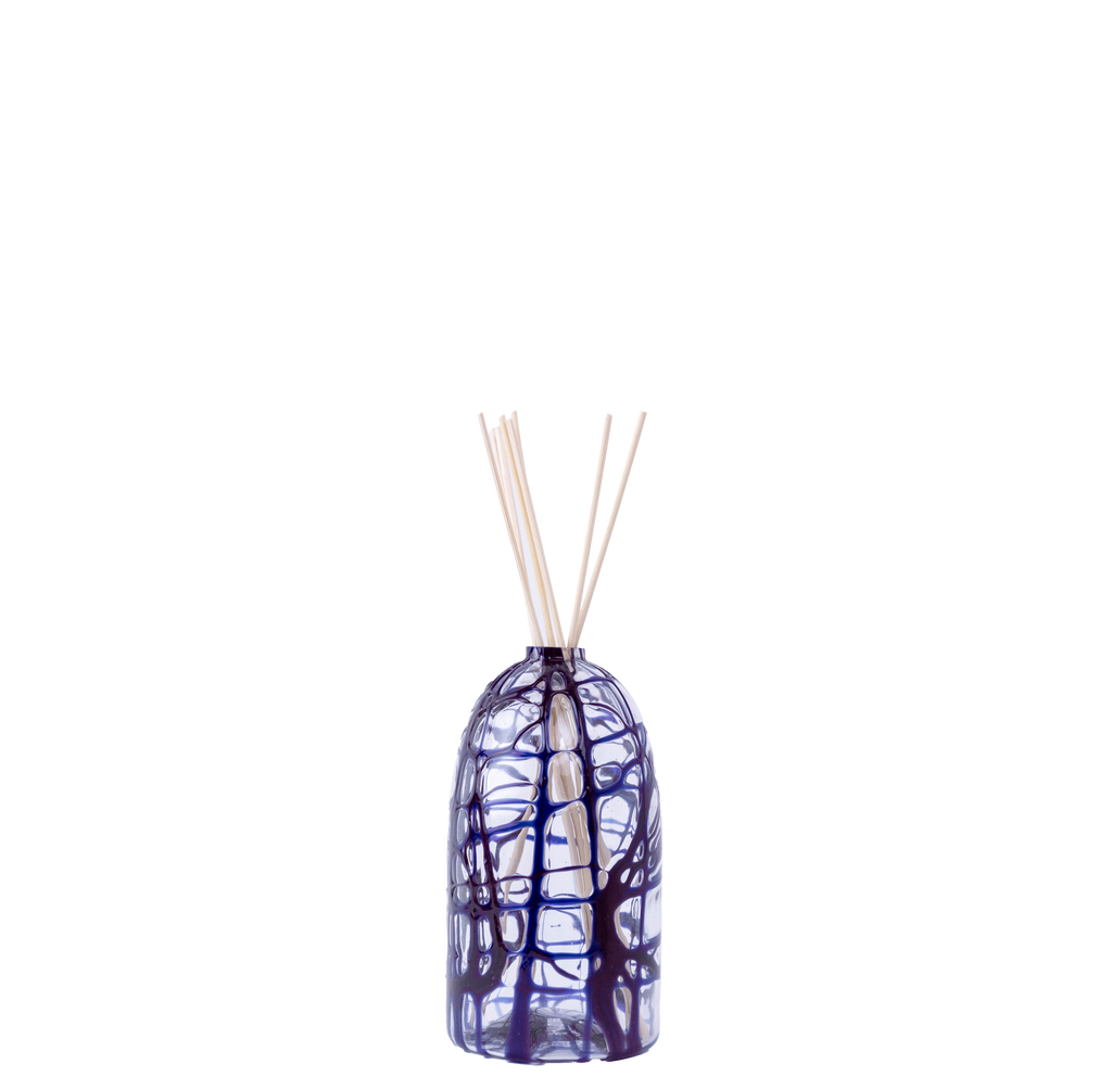 Ficum 300 ml reed diffuser in clear hand-blown glass with violet smalto, made in Venice
